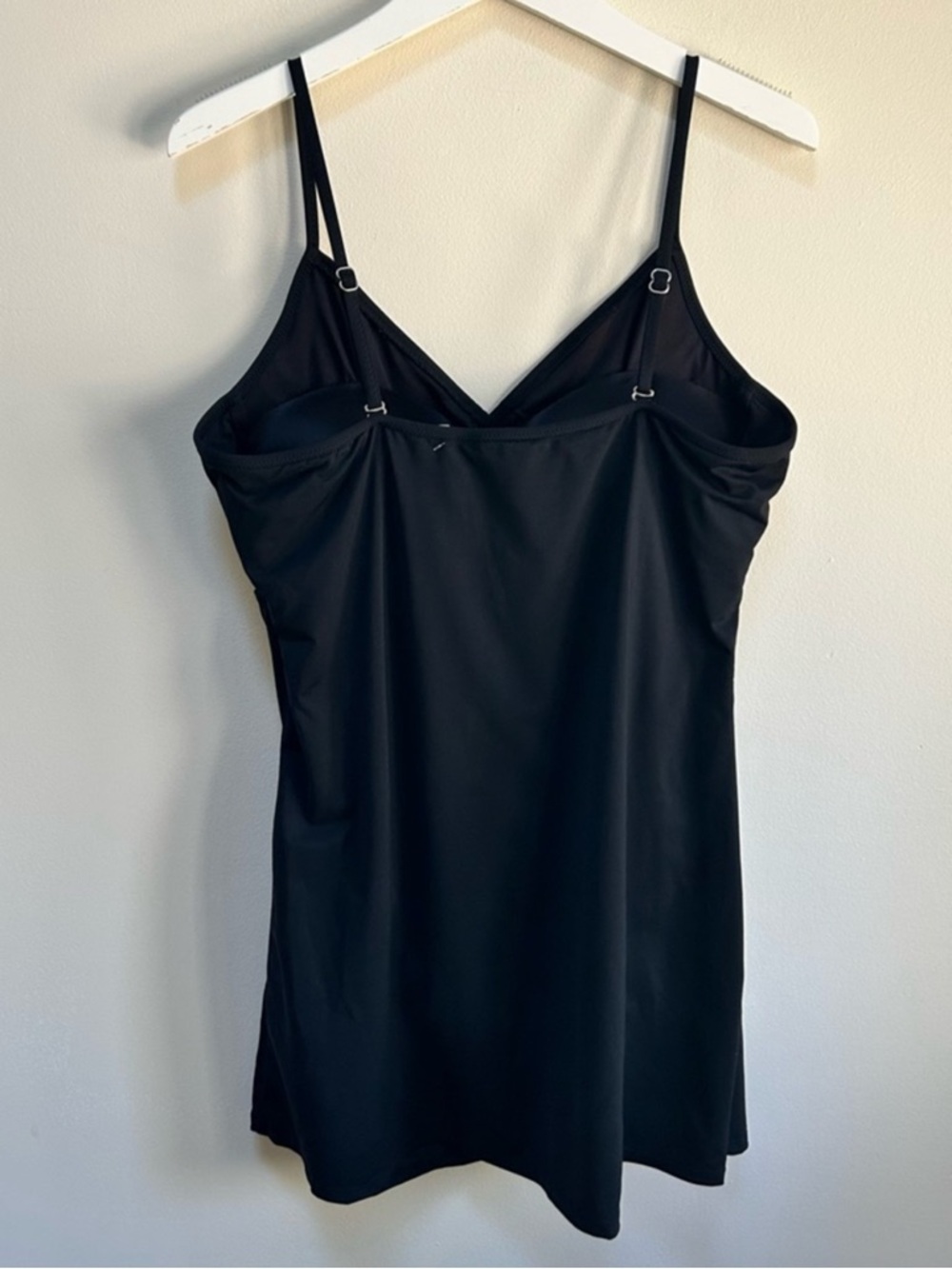 Garnet Hill Signature Surplice Wrap Front Swim Dress Black Size 12 One Piece - Picture 11 of 14